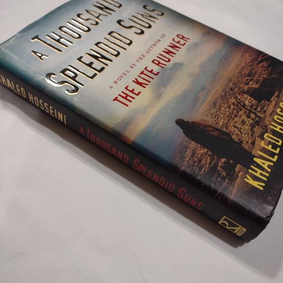 A Thousand Splendid Suns by Khaled Hosseini hardback book - Picture 3 of 7